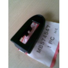 MB574547 MİTSUBİSH GALANT KAPI KOLU ÇERÇEVE İÇ(PACKING) (A) RR